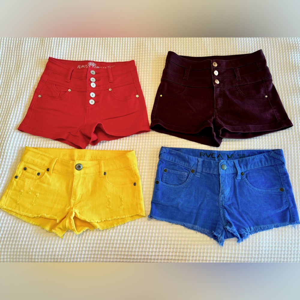 Almost Famous, Refuge, Blue Asphalt, and RVCA Multi-Color Size 0 Shorts Set